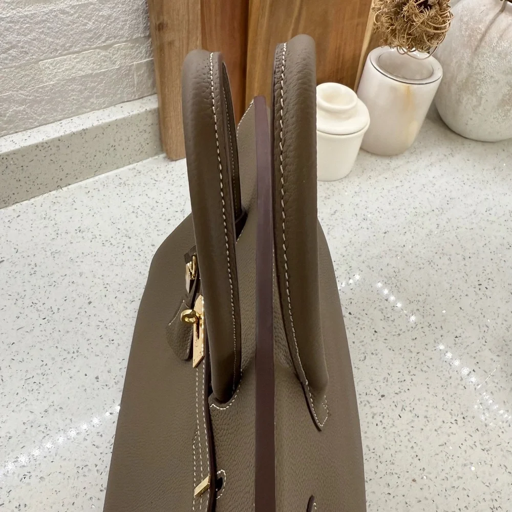 Birkin 35 Etoupe Togo inspired Taupe Leather Handbag with gold hardware - Picture 12 of 16